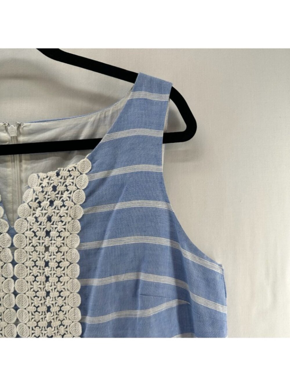 Talbots Linen Cotton Shift Dress 12 Crochet Lace Trim Pockets Striped Blue White - Picture 5 of 14